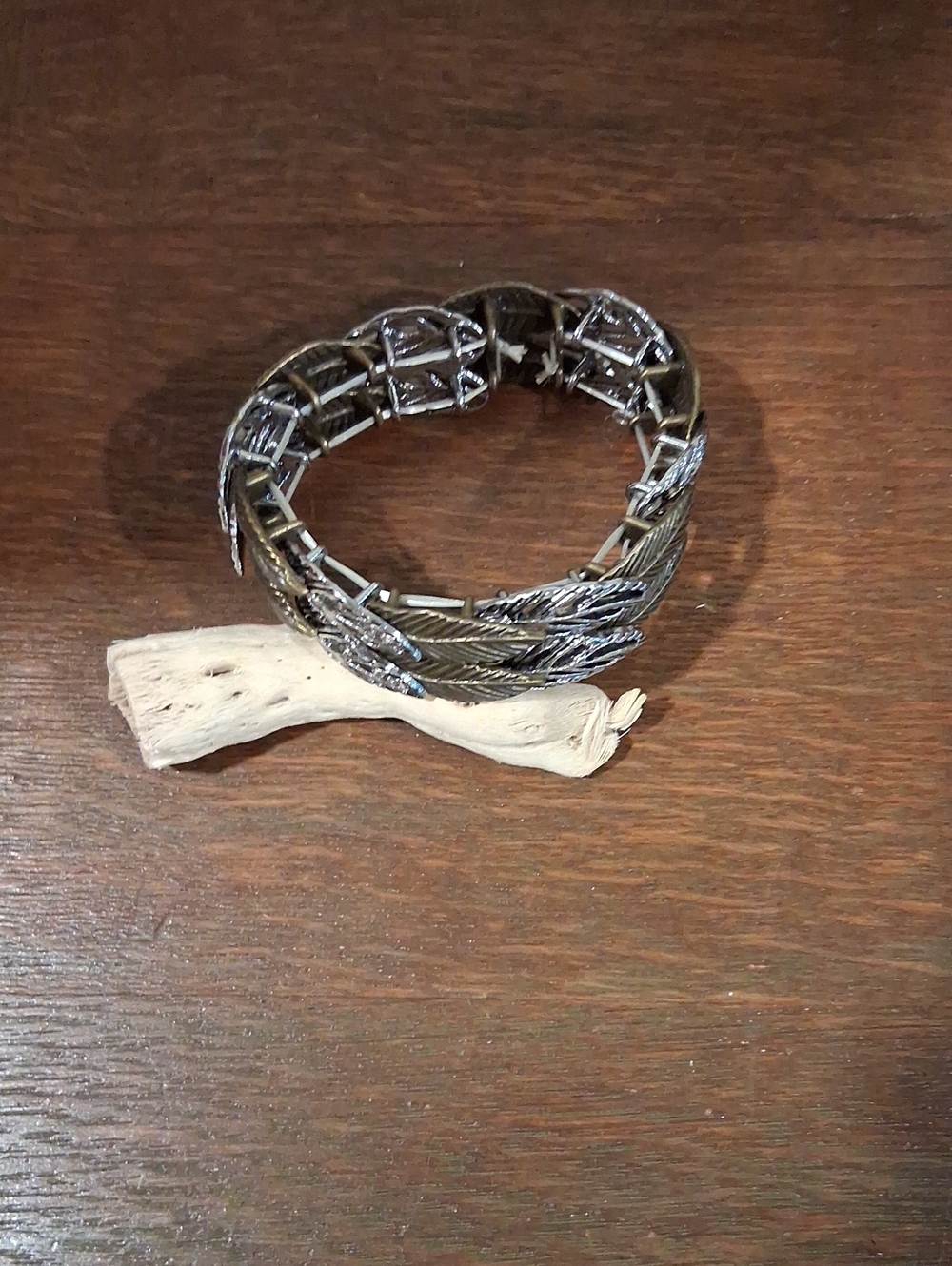 Silver Feather Stretch Bracelet for Women